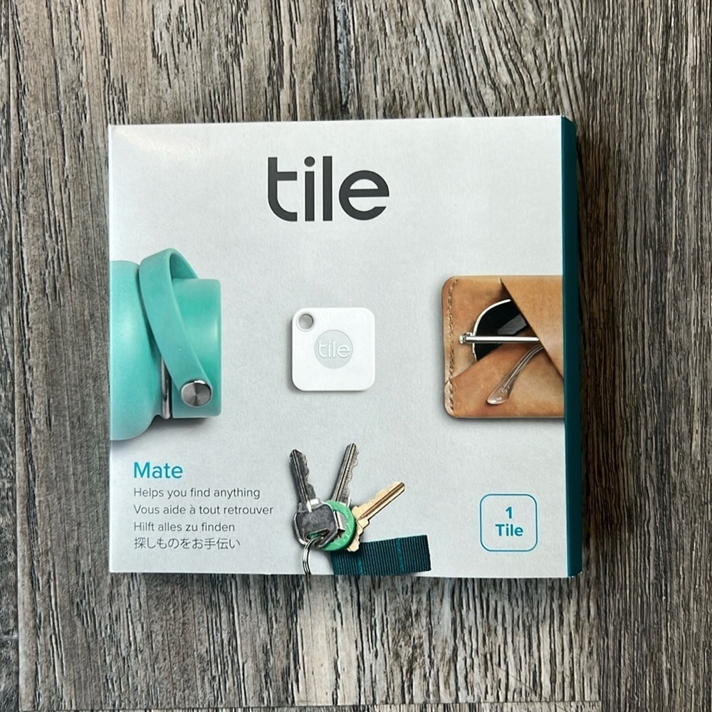 Tile Mate Electronics White Tile Brand New Original Box Find Anything